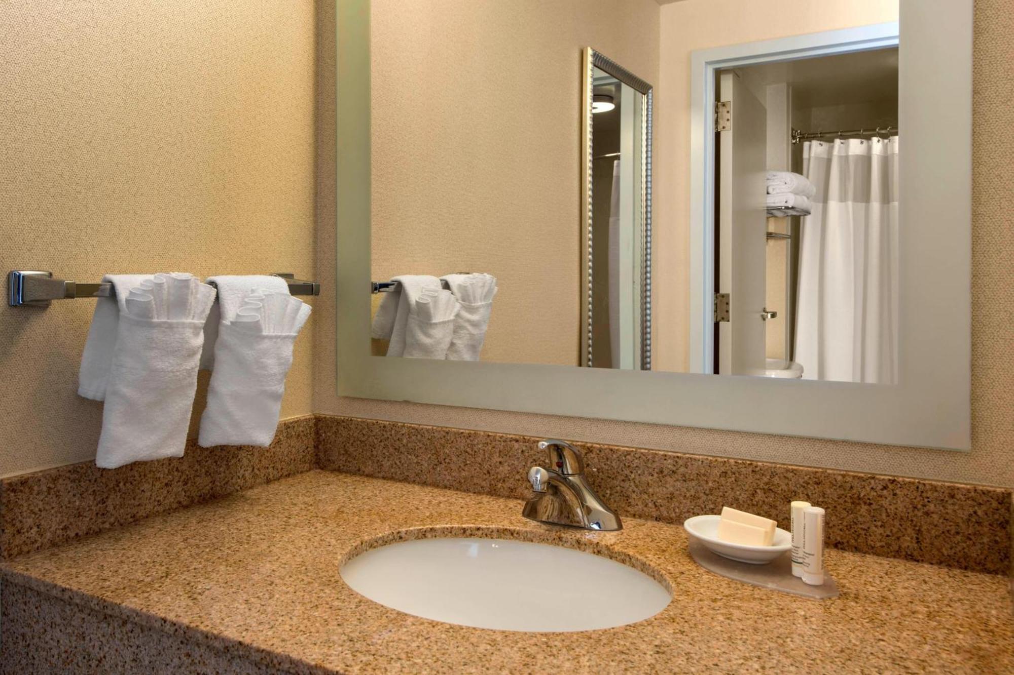 Springhill Suites By Marriott Charlotte Airport Eksteriør billede